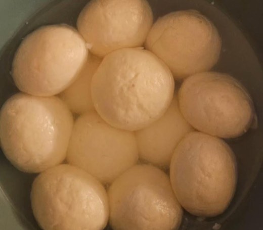 Roshogolla / Rasgulla